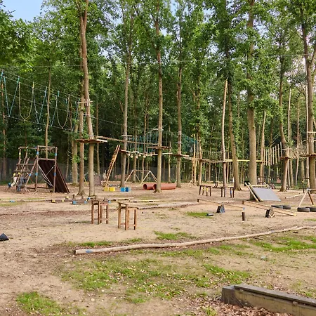 Stribrny Rybnik-4 By Interhome 펜션 Hradec Králové